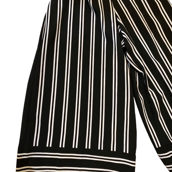 Emma & Michele - Black & White Striped Jumpsuit - Size 10 - Picture 4 of 8